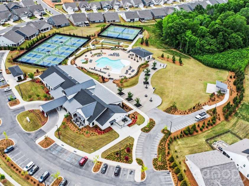2026 Lake Como Drive, Monroe, NC 28110.  MLS# CAR4371733, YatesRealty ID 26221. 
