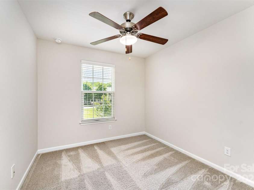 2656 Norman Isle Drive, Denver, NC 28037.  MLS# CAR4281787, YatesRealty ID 26221. 