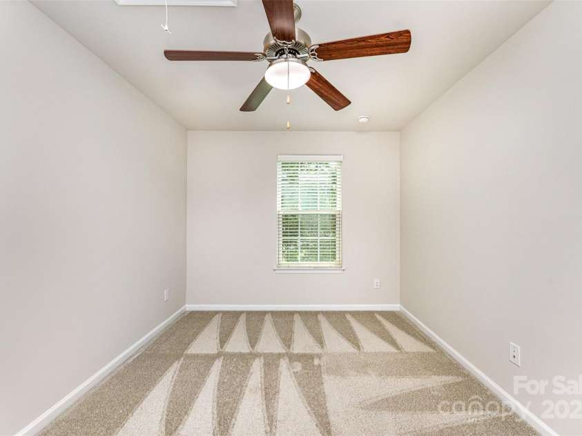 2656 Norman Isle Drive, Denver, NC 28037.  MLS# CAR4281787, YatesRealty ID 26221. 