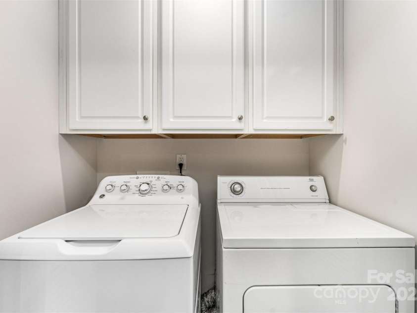 2656 Norman Isle Drive, Denver, NC 28037.  MLS# CAR4281787, YatesRealty ID 26221. 