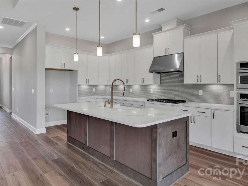 1031 Rabbit Hill Lane, Monroe, NC 28110.  MLS# CAR4281979, YatesRealty ID 26222. Kitchen