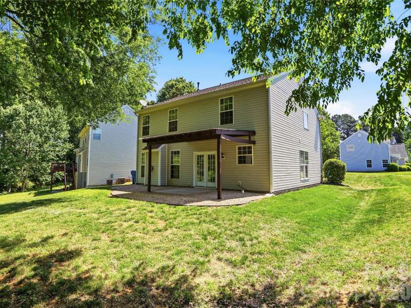 126 Matlen Drive, Mooresville, NC 28117.  MLS# CAR4373700, YatesRealty ID 26222. 