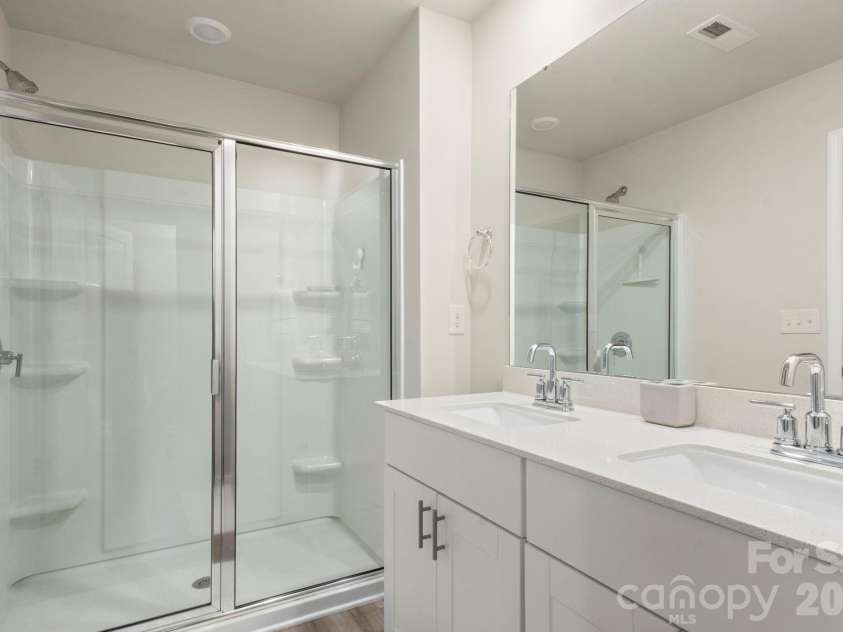 3045 Belstock Court, Charlotte, NC 28216.  MLS# CAR4375418, YatesRealty ID 26224. 
