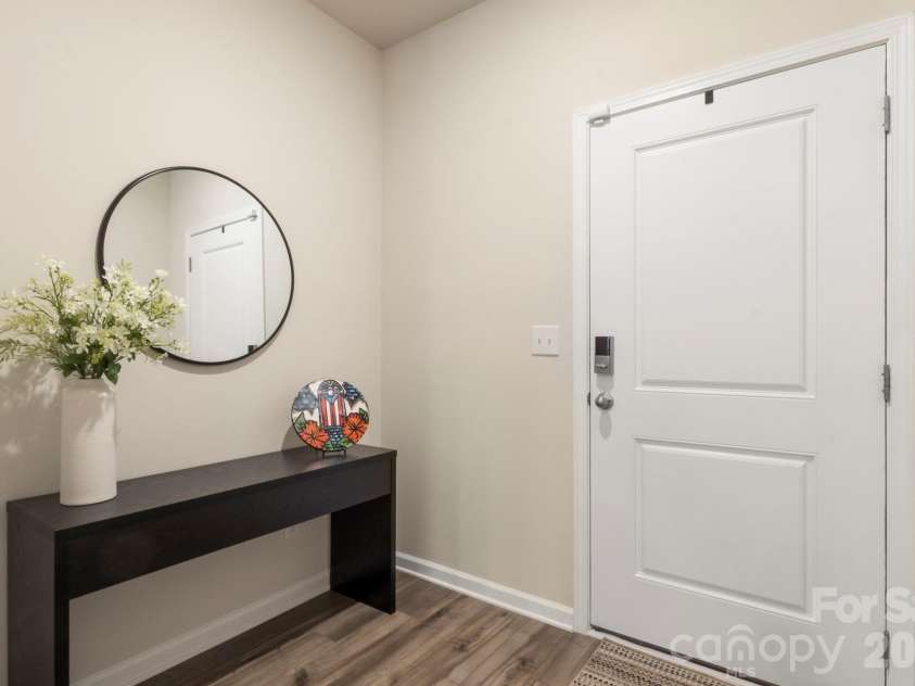 3045 Belstock Court, Charlotte, NC 28216.  MLS# CAR4414160, YatesRealty ID 26224. 