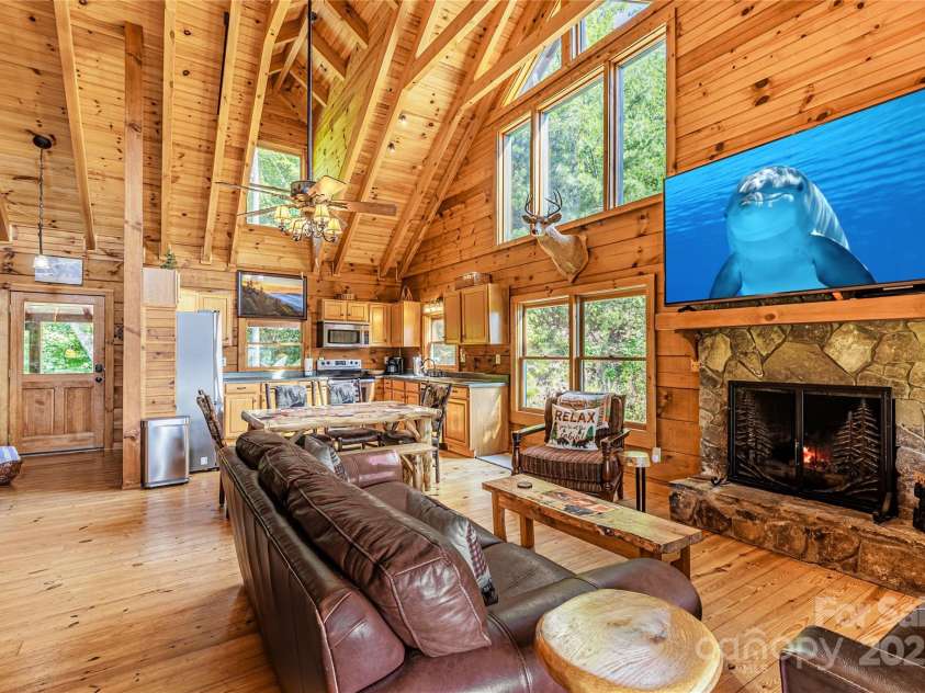 460 Briggs Cove Road, Robbinsville, NC 28771.  MLS# CAR4278601, YatesRealty ID 26224. 