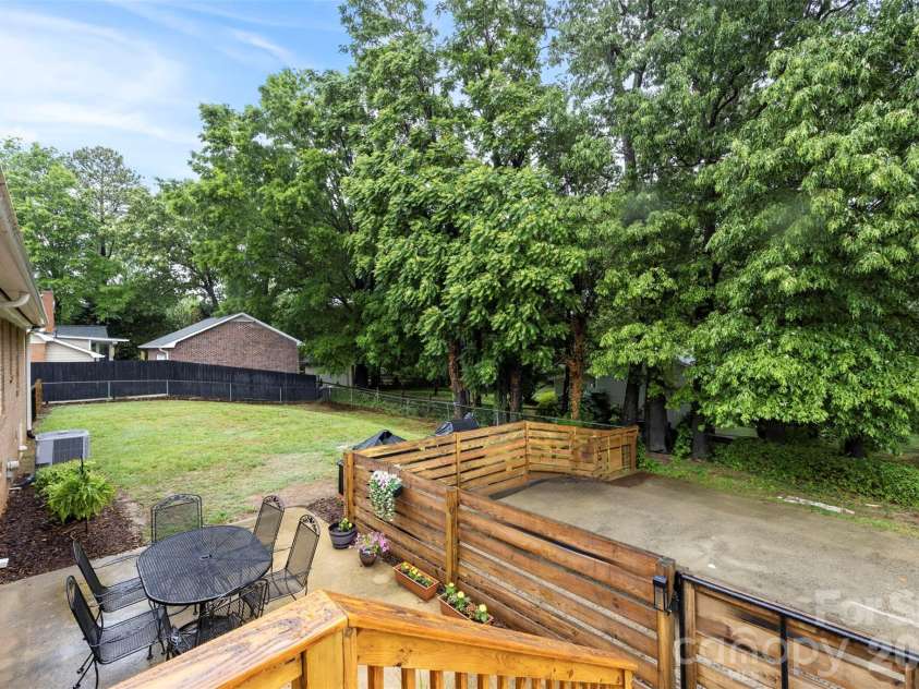 1254 Churchill Drive, Gastonia, NC 28054.  MLS# CAR4377477, YatesRealty ID 26225. 