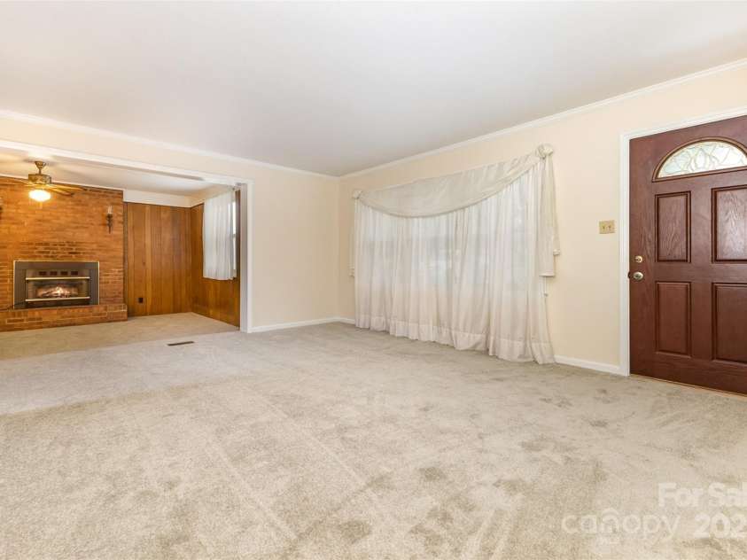 754 Cambridge Circle, Rock Hill, SC 29730.  MLS# CAR4282010, YatesRealty ID 26225. 