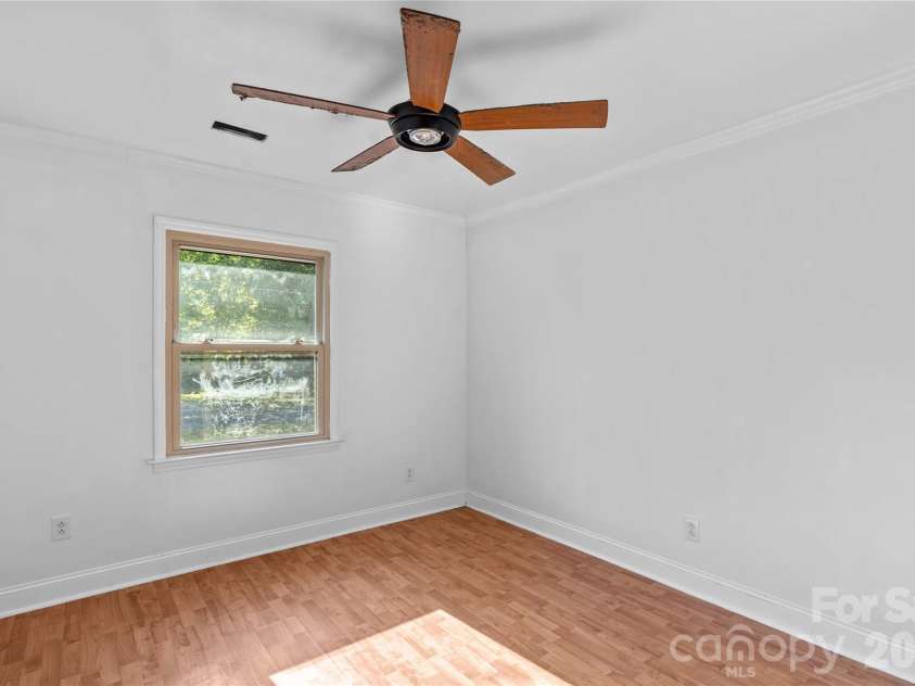 868 Fieldstone Road, Mooresville, NC 28115.  MLS# CAR4377553, YatesRealty ID 26226. BR 2