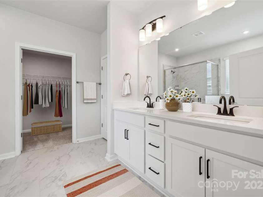 935 Exeter Drive, Sherrills Ford, NC 28673.  MLS# CAR4281336, YatesRealty ID 26226. Example Photo