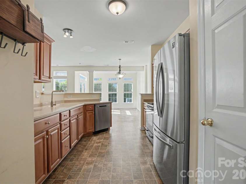 412 Nicklaus Lane, Fort Mill, SC 29715.  MLS# CAR4380502, YatesRealty ID 26229. 