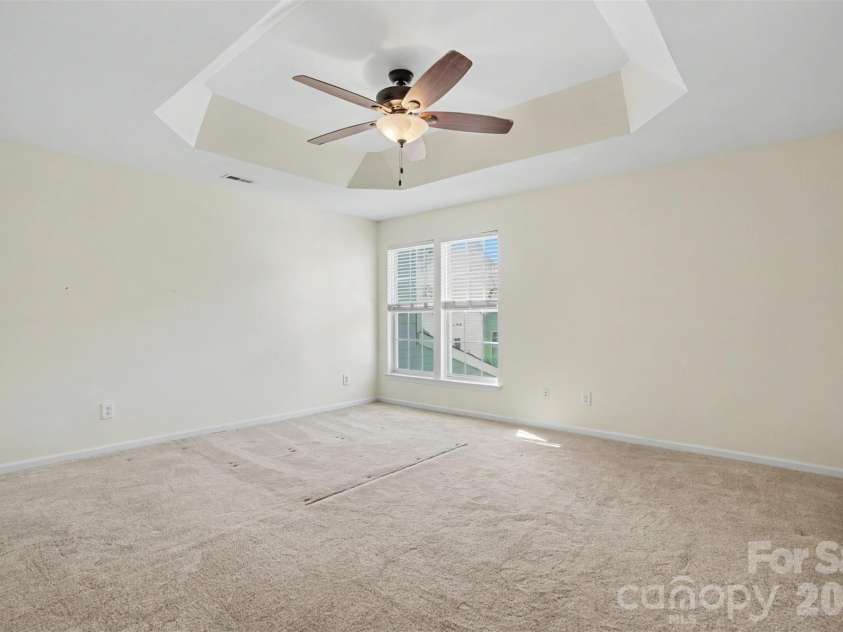 412 Nicklaus Lane, Fort Mill, SC 29715.  MLS# CAR4380502, YatesRealty ID 26229. 