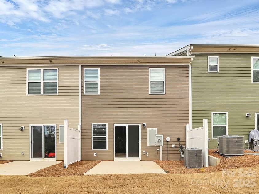 2749 Yeager Drive, Concord, NC 28027.  MLS# CAR4234382, YatesRealty ID 2623. 