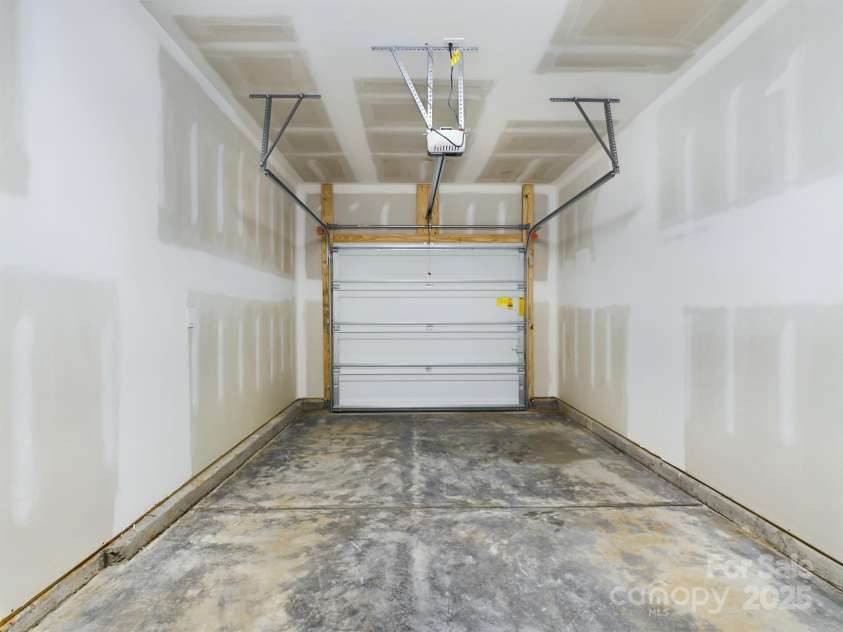 2749 Yeager Drive, Concord, NC 28027.  MLS# CAR4234382, YatesRealty ID 2623. 