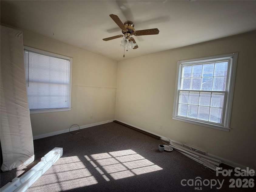 2924 Burbank Drive, Charlotte, NC 28216.  MLS# CAR4349083, YatesRealty ID 2623. 