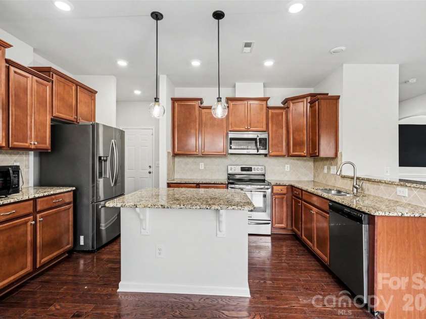 8211 Pamplin Court, Charlotte, NC 28273.  MLS# CAR4382541, YatesRealty ID 26232. 