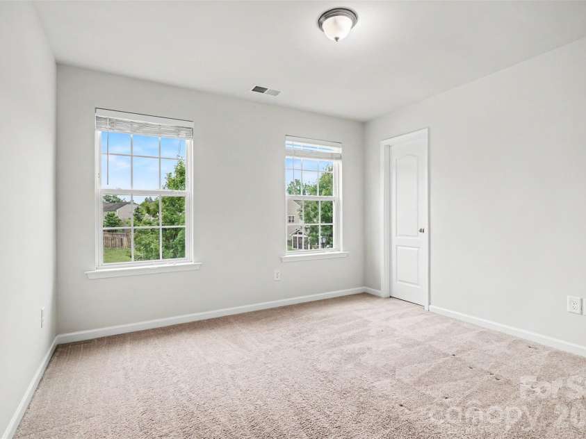 8211 Pamplin Court, Charlotte, NC 28273.  MLS# CAR4382541, YatesRealty ID 26232. 