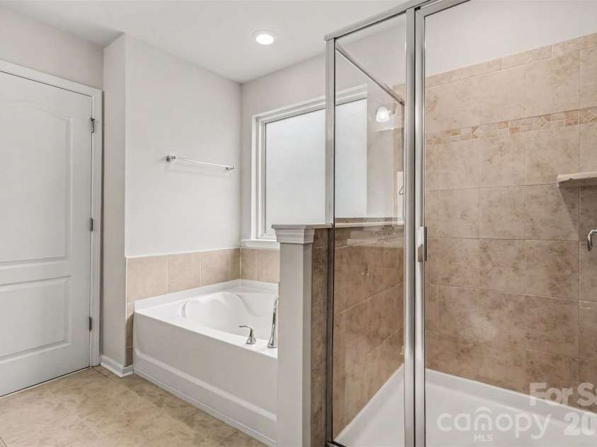 8211 Pamplin Court, Charlotte, NC 28273.  MLS# CAR4382541, YatesRealty ID 26232. 
