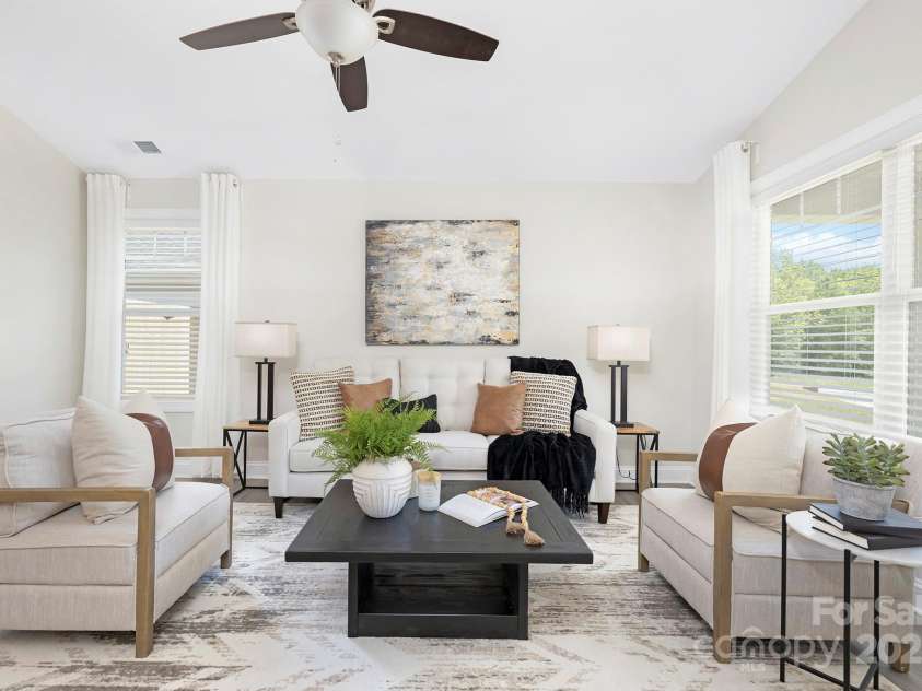 924 Forest Drive, Marshville, NC 28103.  MLS# CAR4275018, YatesRealty ID 26233. 