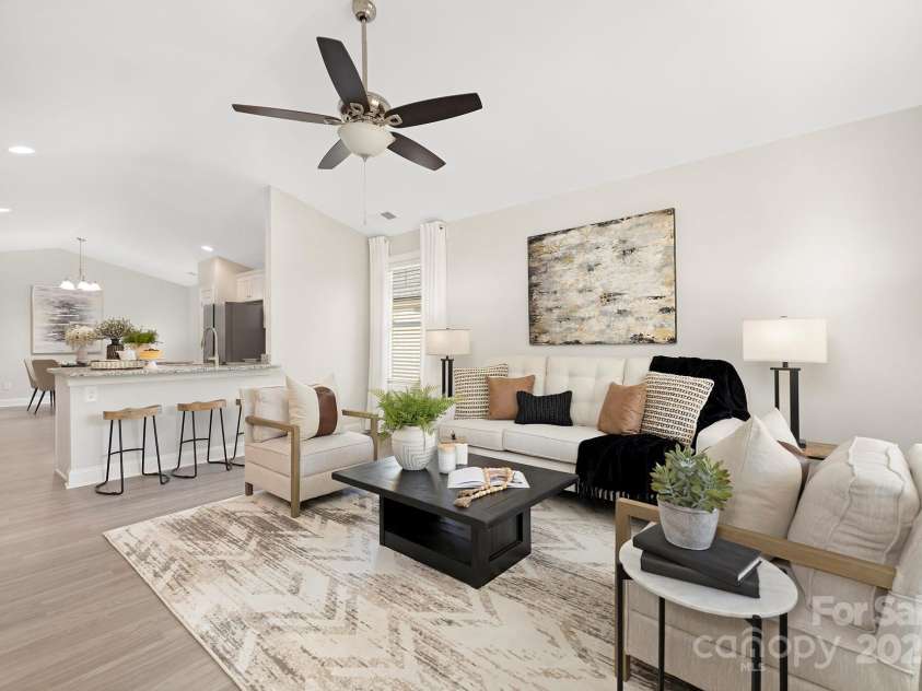 924 Forest Drive, Marshville, NC 28103.  MLS# CAR4275018, YatesRealty ID 26233. 