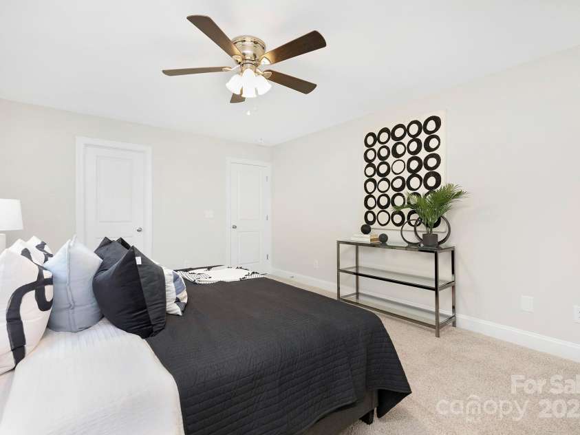 924 Forest Drive, Marshville, NC 28103.  MLS# CAR4275018, YatesRealty ID 26233. 