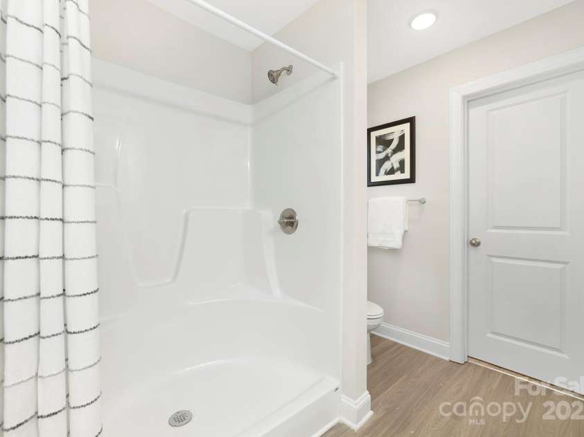 924 Forest Drive, Marshville, NC 28103.  MLS# CAR4275018, YatesRealty ID 26233. 