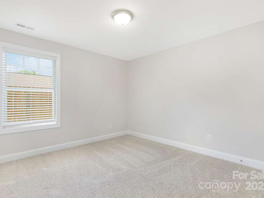 924 Forest Drive, Marshville, NC 28103.  MLS# CAR4275018, YatesRealty ID 26233. 