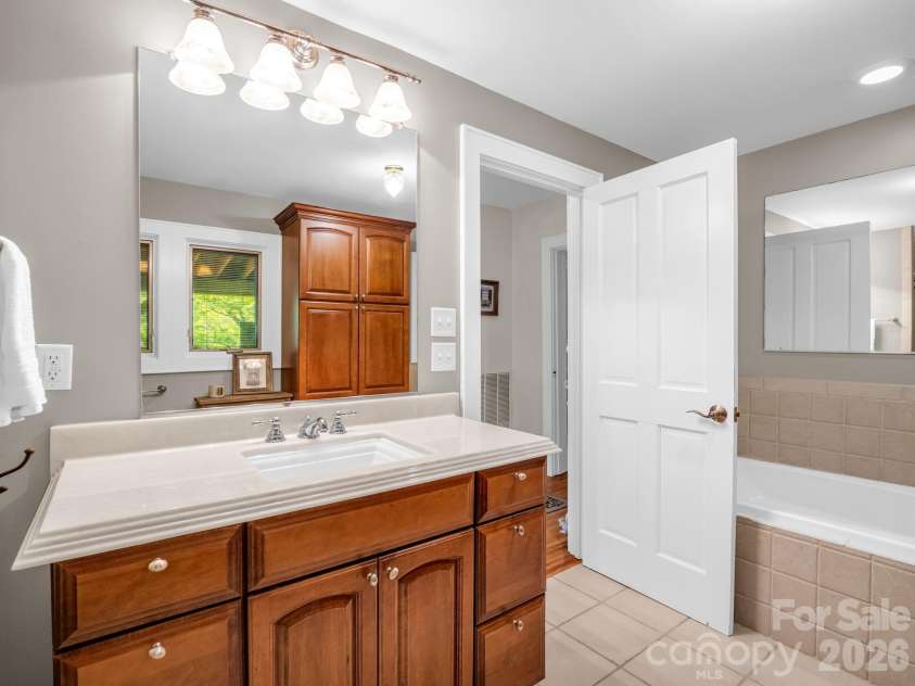 536 Maple Street, Brevard, NC 28712.  MLS# CAR4383201, YatesRealty ID 26235. 