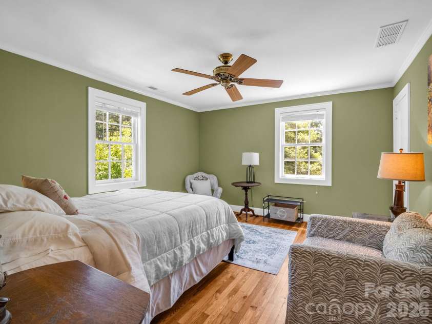 536 Maple Street, Brevard, NC 28712.  MLS# CAR4383201, YatesRealty ID 26235. 