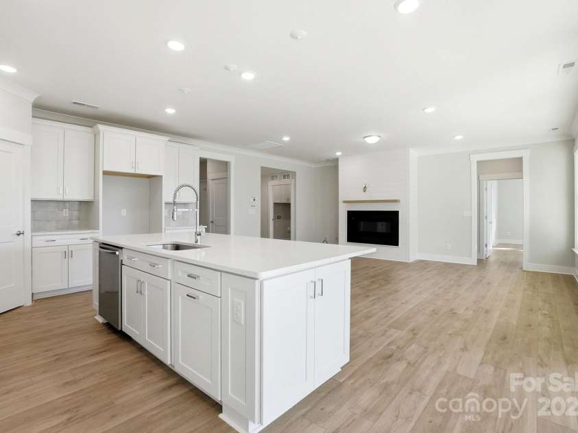 5026 Mclaughlin Loop, Waxhaw, NC 28173.  MLS# CAR4281331, YatesRealty ID 26237. 