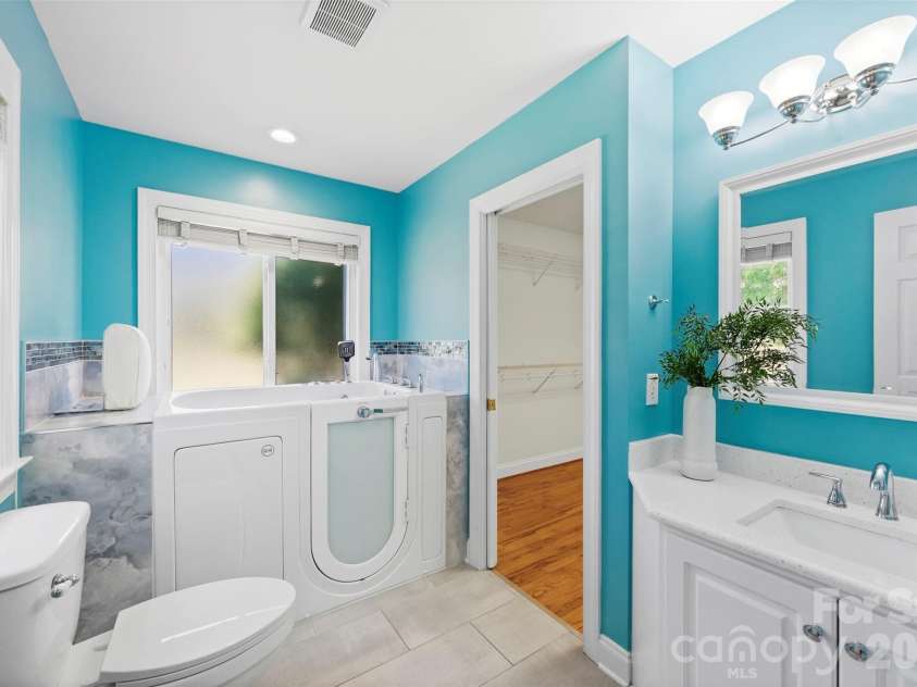 5639 White Store Road, Wingate, NC 28174.  MLS# CAR4384824, YatesRealty ID 26238. 2nd Full Primary Bath