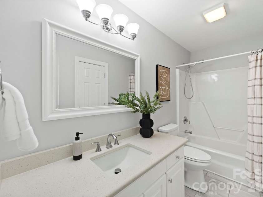 5639 White Store Road, Wingate, NC 28174.  MLS# CAR4384824, YatesRealty ID 26238. 3rd Full Bath On Main Floor