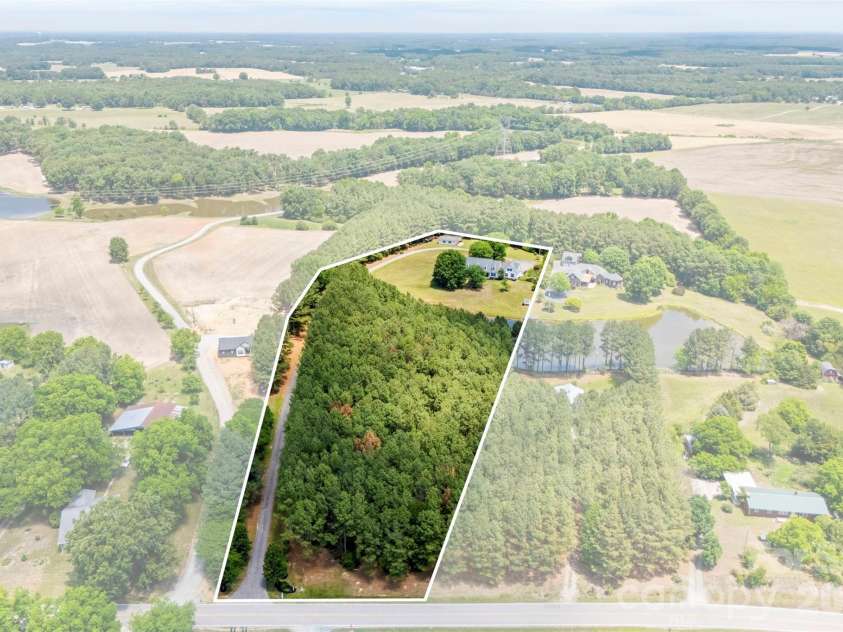 5639 White Store Road, Wingate, NC 28174.  MLS# CAR4384824, YatesRealty ID 26238. 