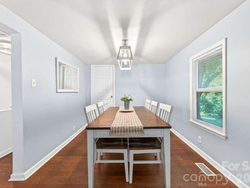 3407 Ratchford Drive, Gastonia, NC 28056.  MLS# CAR4385064, YatesRealty ID 26239. Dining Room