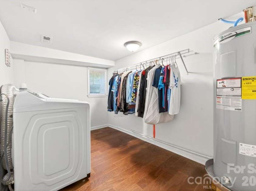 3407 Ratchford Drive, Gastonia, NC 28056.  MLS# CAR4385064, YatesRealty ID 26239. Laundry Room - Lower