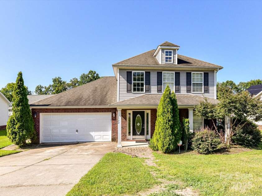 2922 Ireton Place, Kannapolis, NC 28083.  MLS# CAR4282311, YatesRealty ID 26240. 