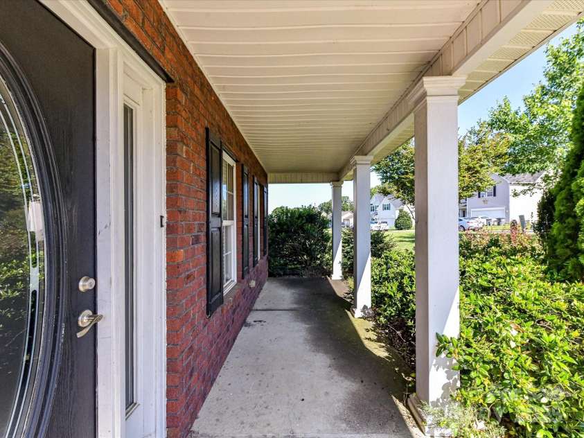 2922 Ireton Place, Kannapolis, NC 28083.  MLS# CAR4282311, YatesRealty ID 26240. 