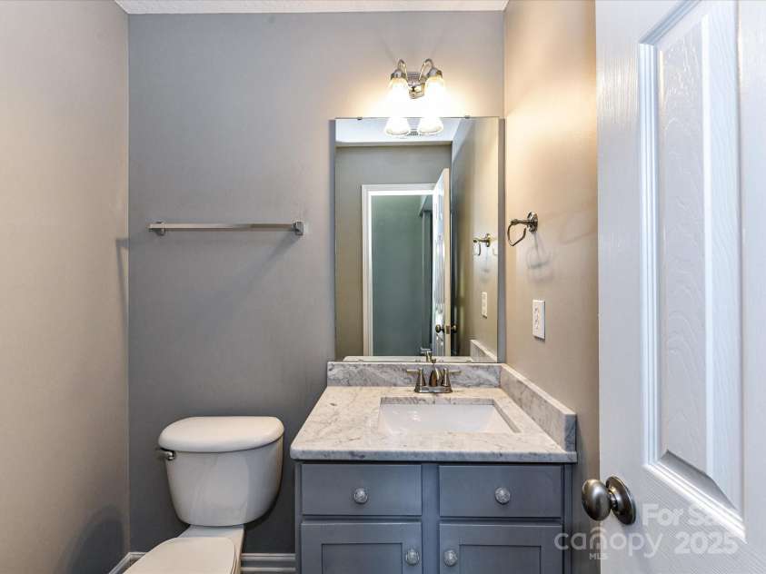 2922 Ireton Place, Kannapolis, NC 28083.  MLS# CAR4282311, YatesRealty ID 26240. 