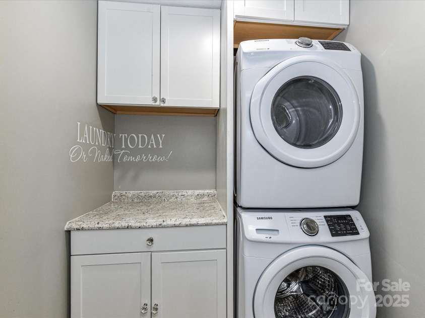 2922 Ireton Place, Kannapolis, NC 28083.  MLS# CAR4282311, YatesRealty ID 26240. 