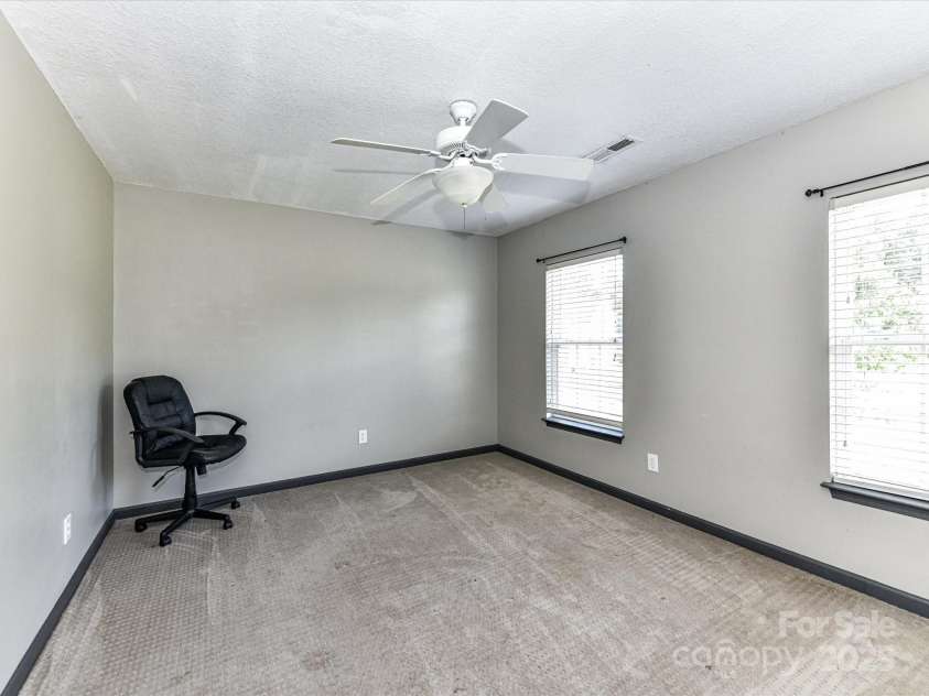 2922 Ireton Place, Kannapolis, NC 28083.  MLS# CAR4282311, YatesRealty ID 26240. 