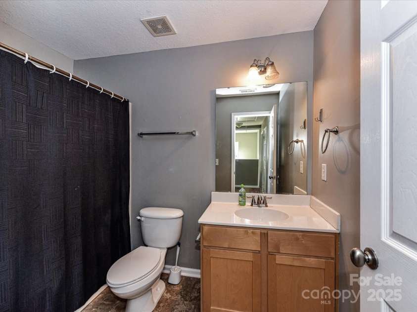 2922 Ireton Place, Kannapolis, NC 28083.  MLS# CAR4282311, YatesRealty ID 26240. 