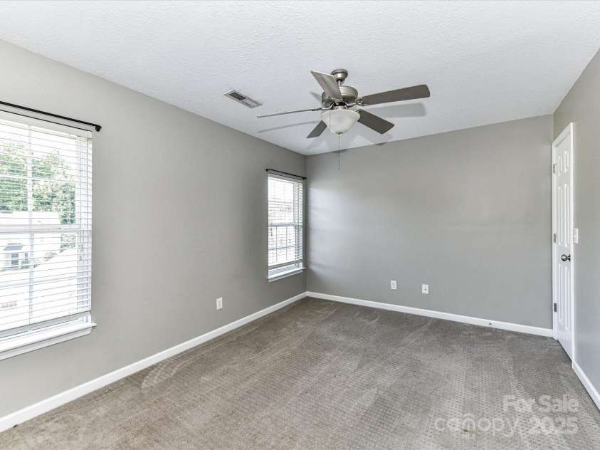 2922 Ireton Place, Kannapolis, NC 28083.  MLS# CAR4282311, YatesRealty ID 26240. 