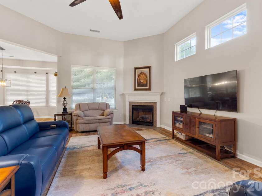 524 Sugar Tree Drive, Rock Hill, SC 29732.  MLS# CAR4385633, YatesRealty ID 26241. 