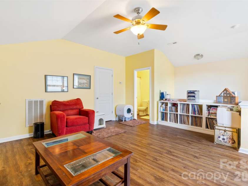 524 Sugar Tree Drive, Rock Hill, SC 29732.  MLS# CAR4385633, YatesRealty ID 26241. 