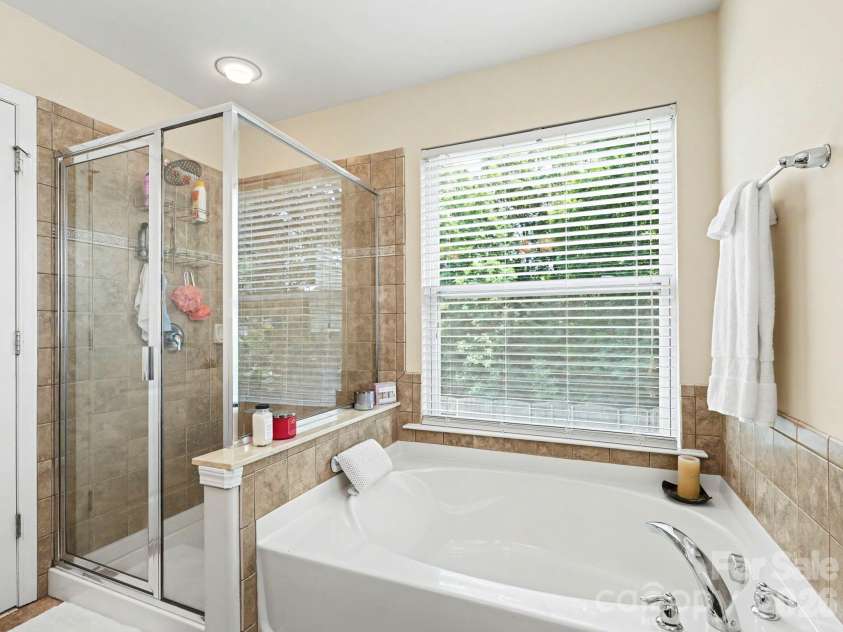 13502 Reunion Street, Charlotte, NC 28278.  MLS# CAR4385712, YatesRealty ID 26243. 