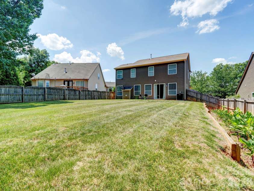 13502 Reunion Street, Charlotte, NC 28278.  MLS# CAR4385712, YatesRealty ID 26243. 