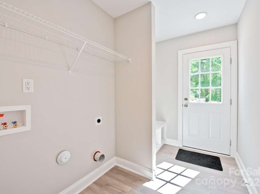 2506 Glendale Avenue, Kannapolis, NC 28081.  MLS# CAR4253943, YatesRealty ID 26244. 