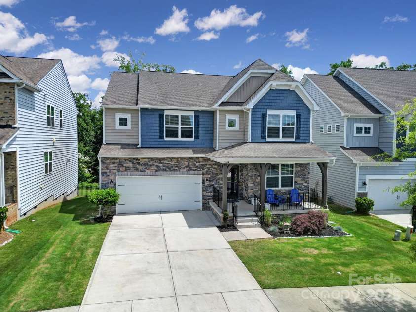 1604 Trentwood Drive, Fort Mill, SC 29715.  MLS# CAR4270619, YatesRealty ID 26246. 