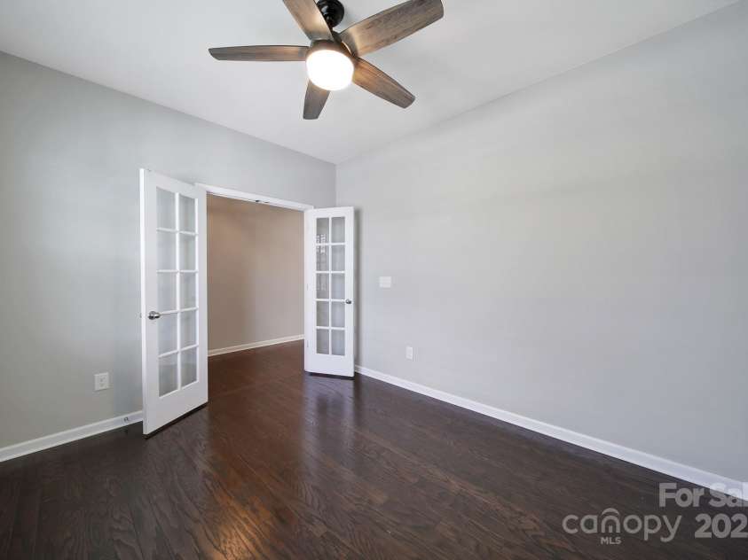 1604 Trentwood Drive, Fort Mill, SC 29715.  MLS# CAR4270619, YatesRealty ID 26246. 