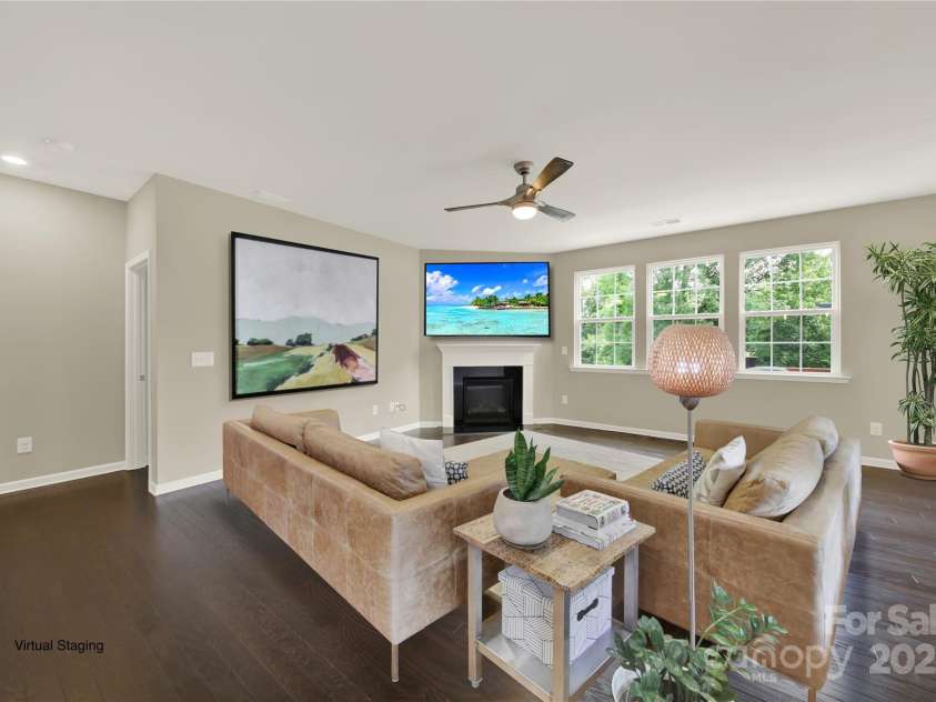 1604 Trentwood Drive, Fort Mill, SC 29715.  MLS# CAR4270619, YatesRealty ID 26246. 