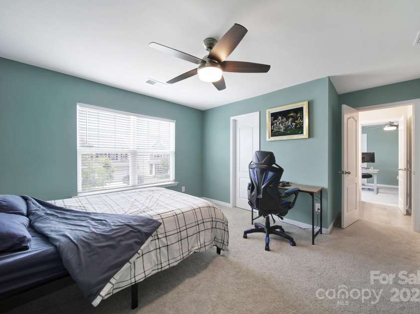 1604 Trentwood Drive, Fort Mill, SC 29715.  MLS# CAR4270619, YatesRealty ID 26246. 